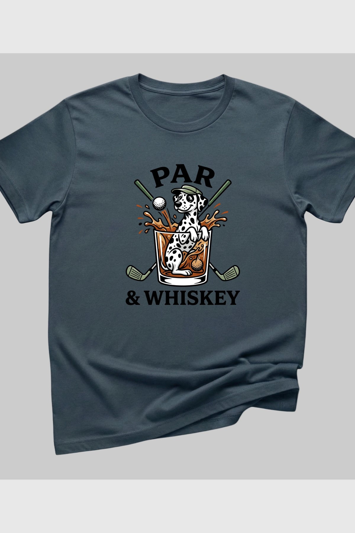 Sand t-shirt with dalmatian golf par and whiskey print, unisex crew neck