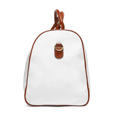Color: White. Club Mark golf travel bag in white, right side view with gold-colored zipper.