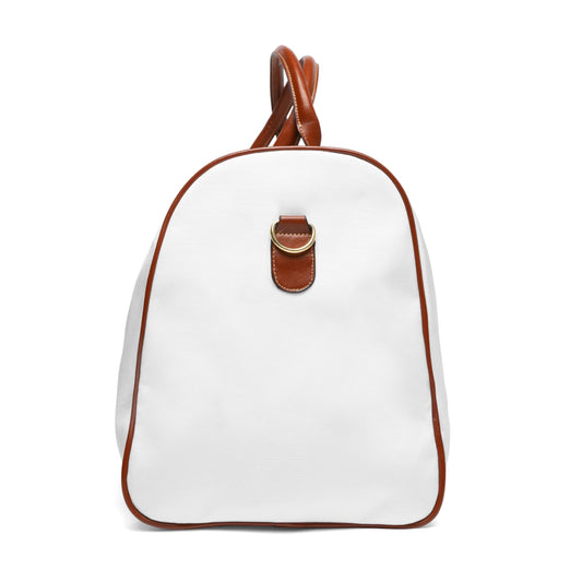 Color: White. Club Mark golf travel bag in white, right side view with gold-colored zipper.