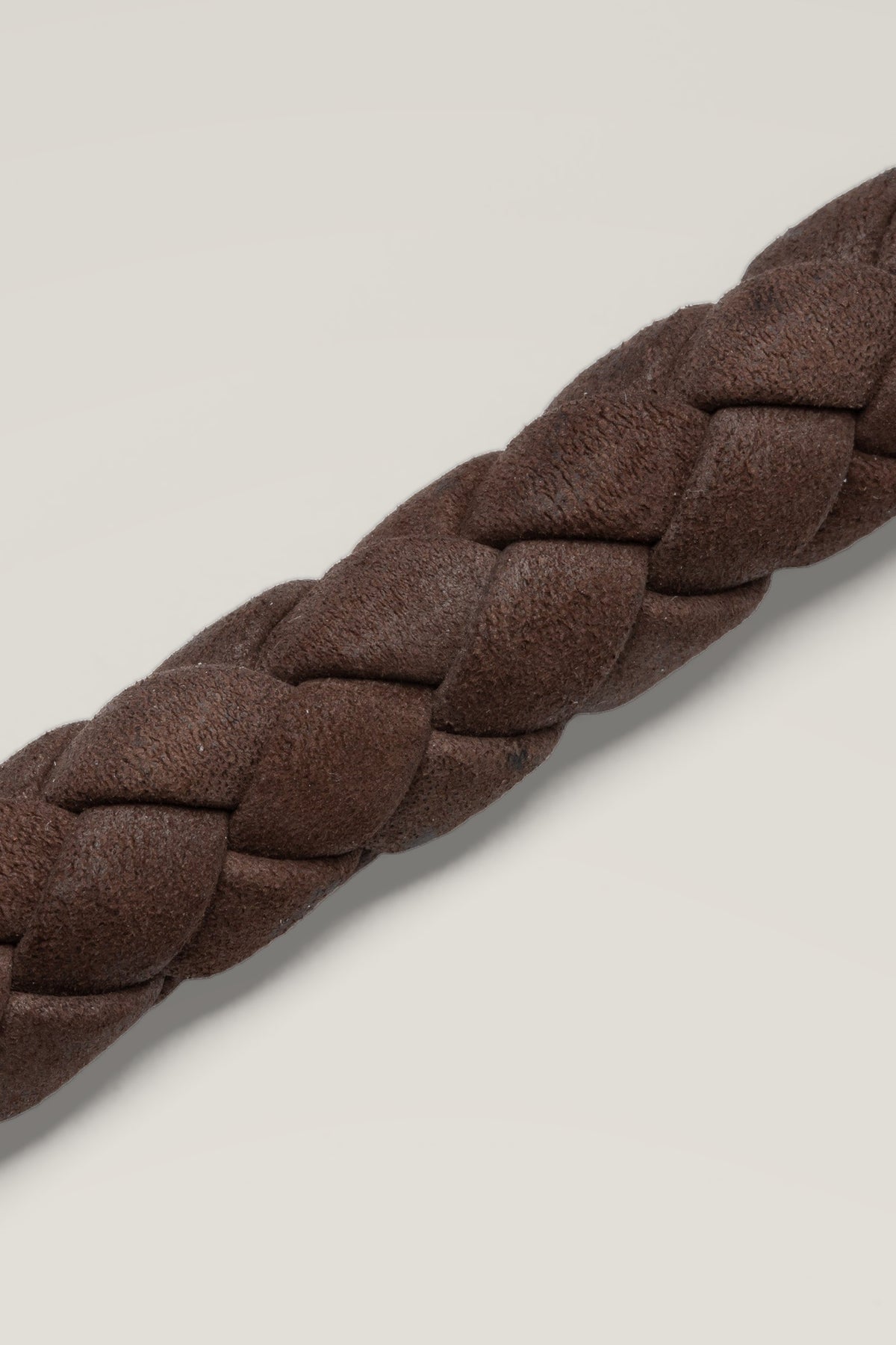 Hand-braided chocolate brown nubuck of the Cloud 7 Ravello Hazel dog collar, close-up