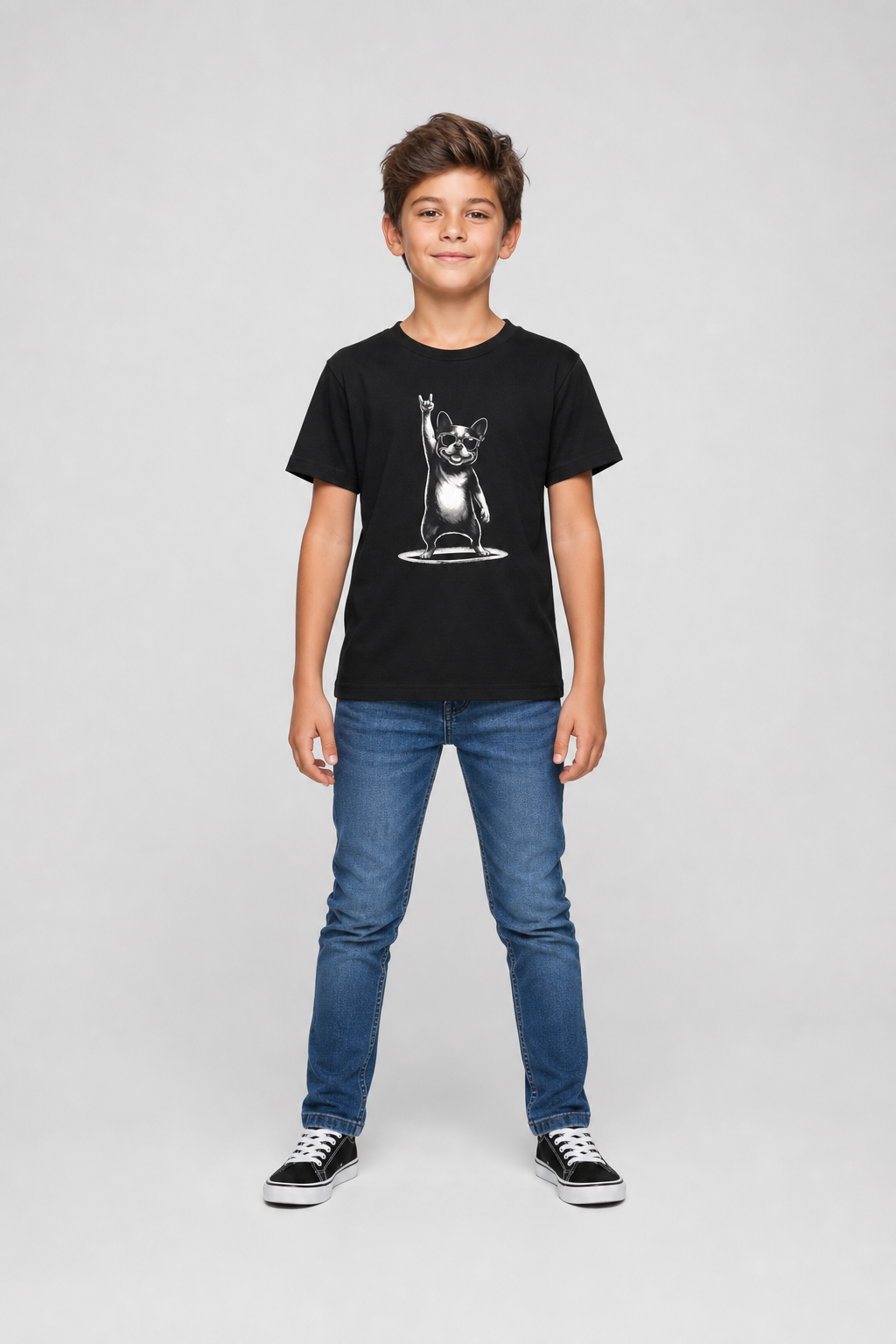 Girl wearing cool French bulldog kids t-shirt