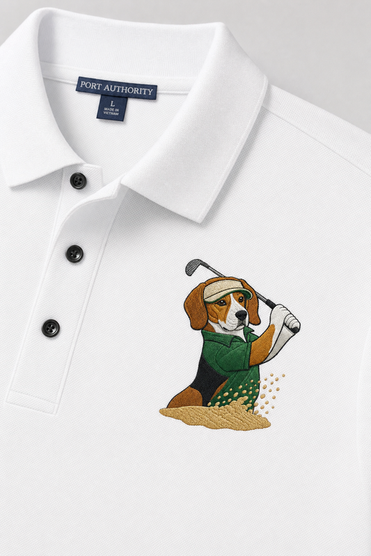 Beagle Golfschwung – Besticktes Polo-Shirt