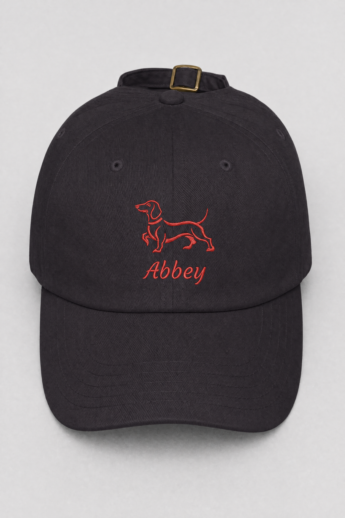 Bestickte Dackel Dad Cap – personalisierte „Abbey“ Basecap