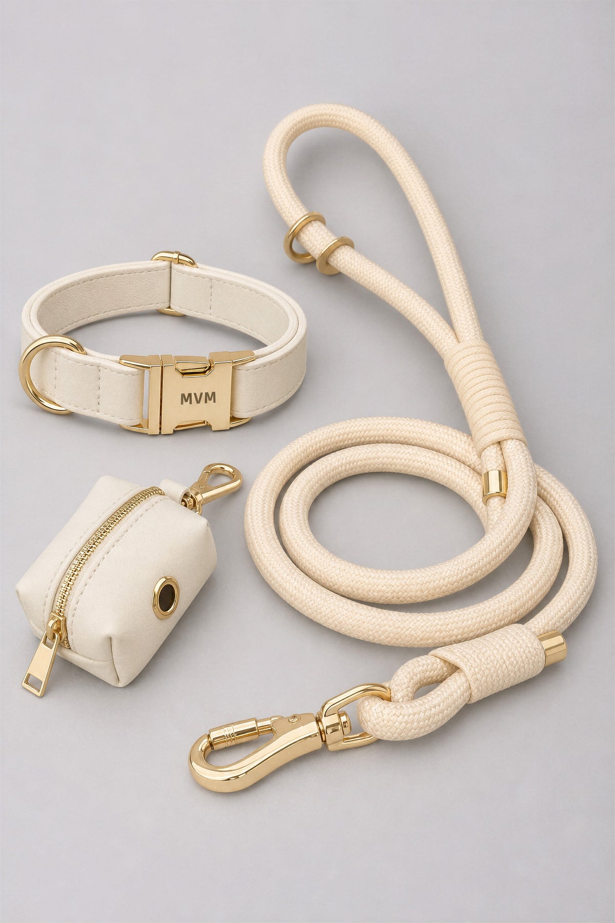 MVM Evergreen dog collar and leash set in warm beige with velvet collar, rope leash and poop bag holder
