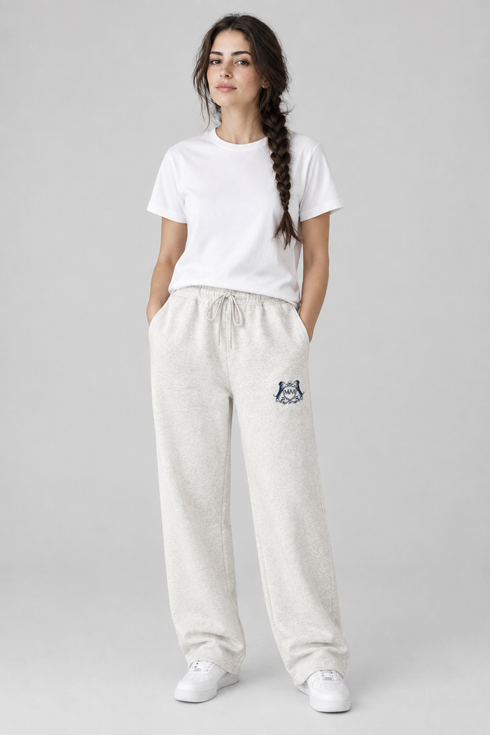 Club Crest Sweatpants, Oat Gray
